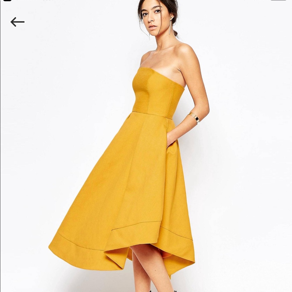 C/MEO COLLECTIVE Making waves Dress in gold
